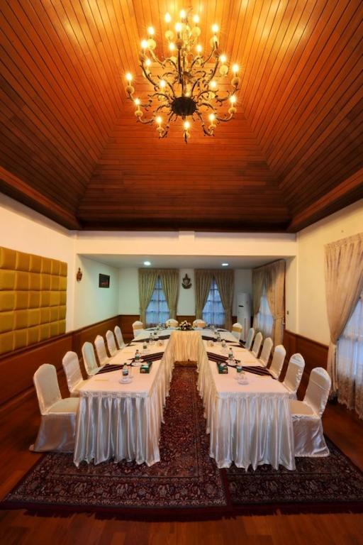 Royal Reward Resort Pyin U Lwin Exterior foto