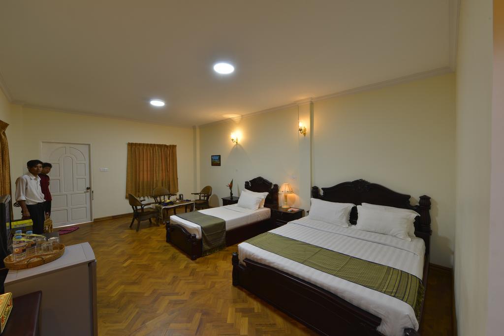 Royal Reward Resort Pyin U Lwin Exterior foto