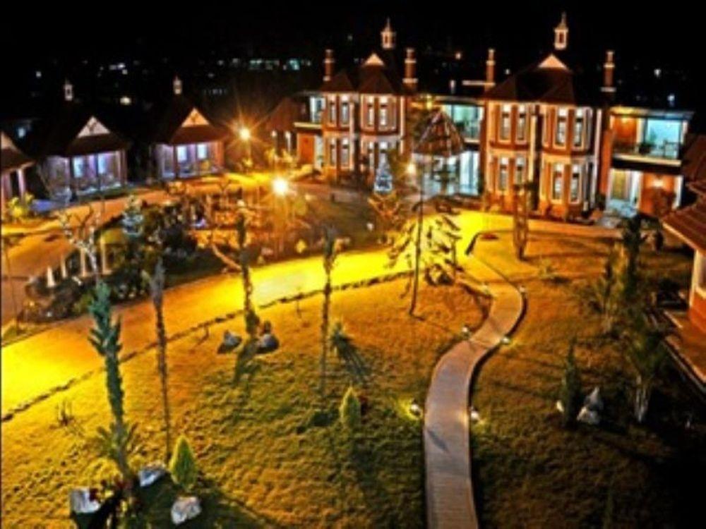 Royal Reward Resort Pyin U Lwin Exterior foto