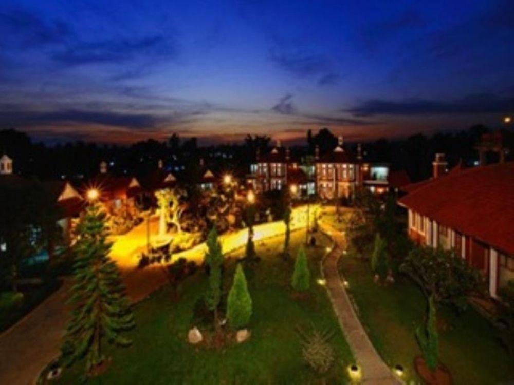 Royal Reward Resort Pyin U Lwin Exterior foto