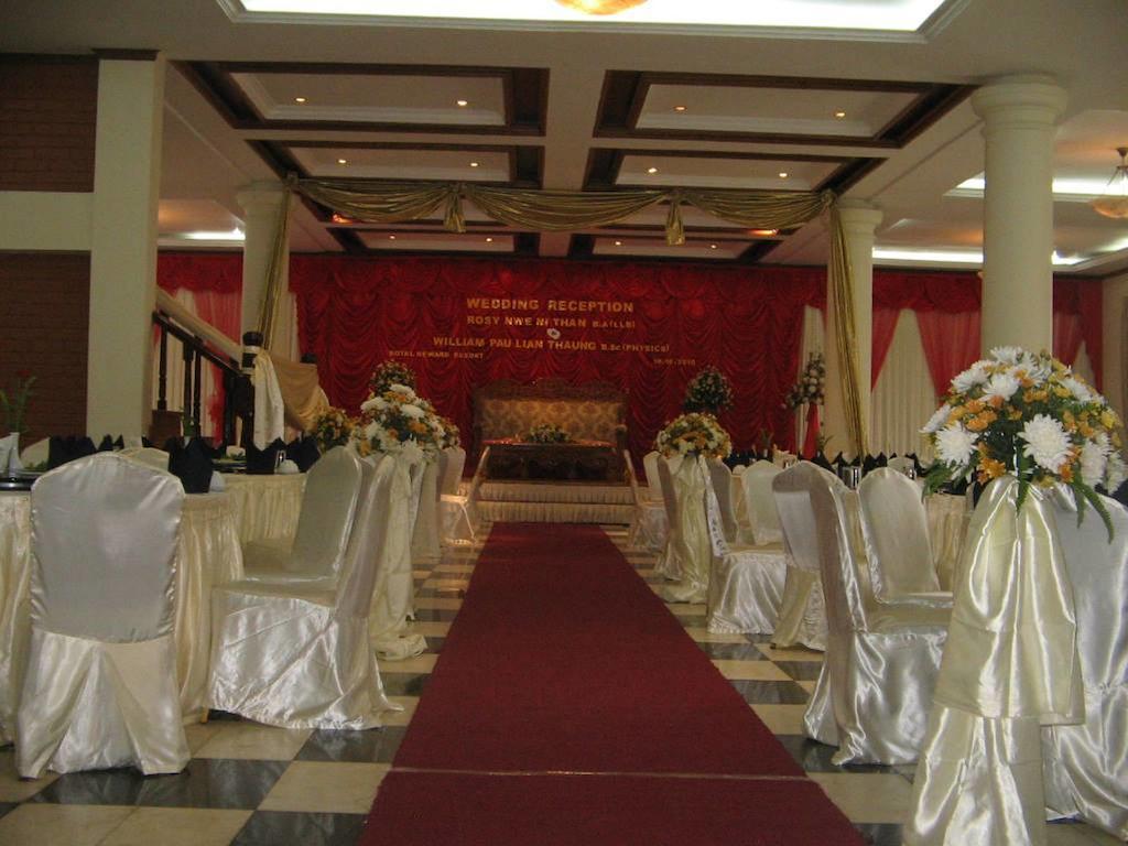 Royal Reward Resort Pyin U Lwin Exterior foto