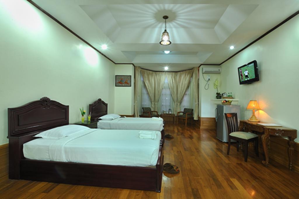 Royal Reward Resort Pyin U Lwin Exterior foto