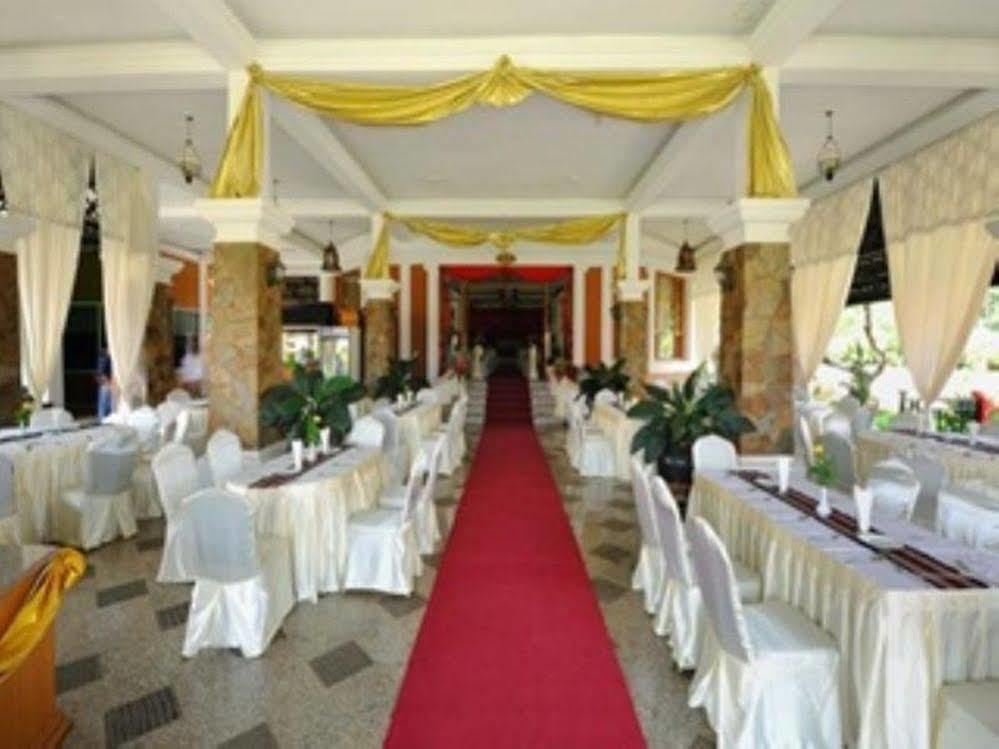 Royal Reward Resort Pyin U Lwin Exterior foto